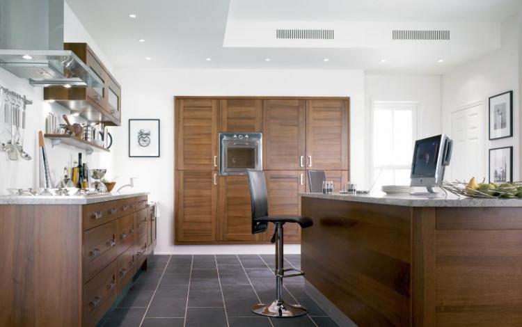 Timber Kitchen Range 
Cheriton Walnut